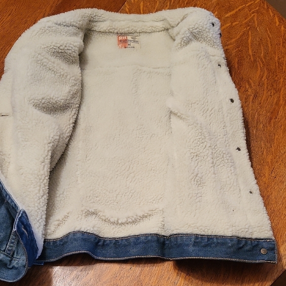 Ruff Hewn Blue Denim Vest with Sherpa Collar Size Medium - Picture 7 of 10